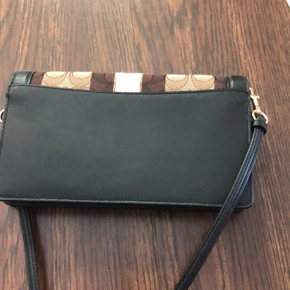 Coach Anna Foldover Clutch Crossbody In Signature Jacquard With Stripe - Picture 7 of 9